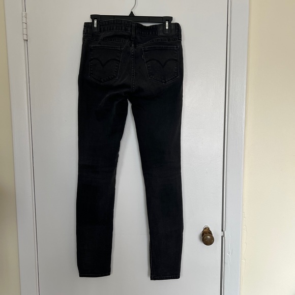 Levi’s 711 jeans in black - Picture 4 of 4